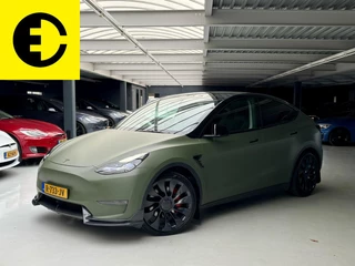 Hoofdafbeelding Tesla Model Y Tesla Model Y Performance AWD 75 kWh | Mat groene wrap | Doorlopende achterlichten