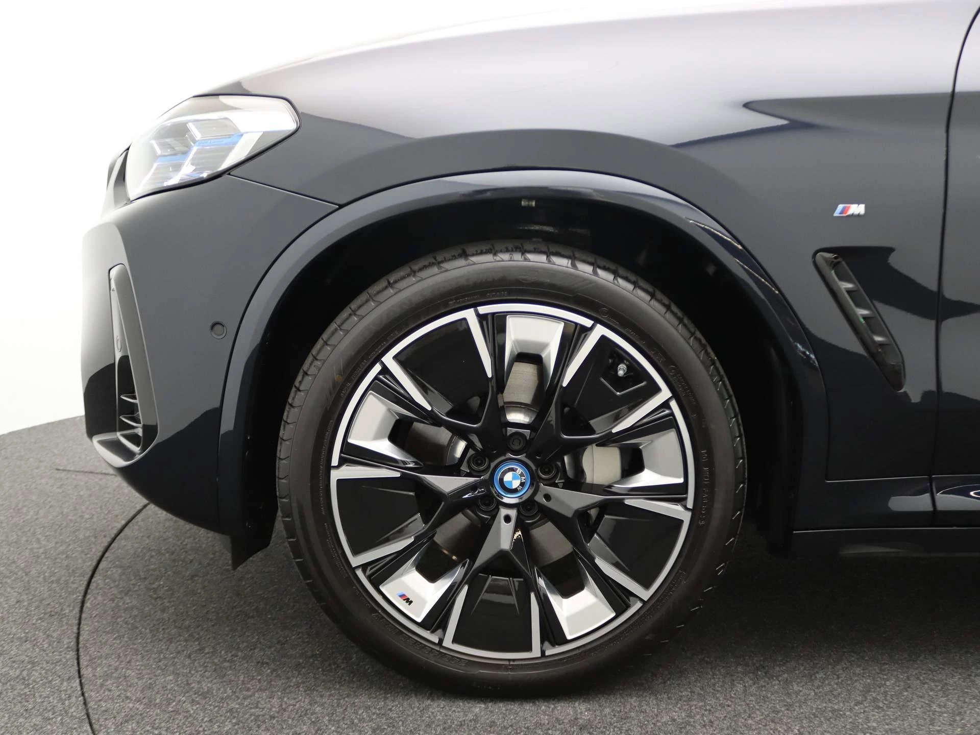Hoofdafbeelding BMW iX3