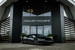 Hoofdafbeelding Lamborghini Huracán Lamborghini Huracán 5.2 V10 EVO - Sensonum | Lift | Cruise Control | Alcantara