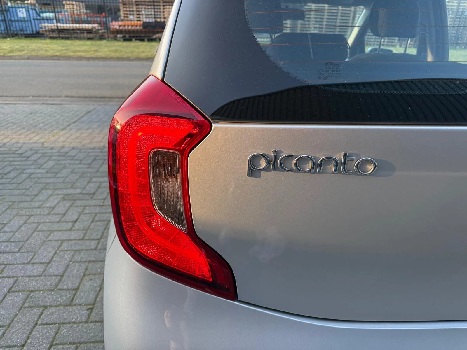 Hoofdafbeelding Kia Picanto