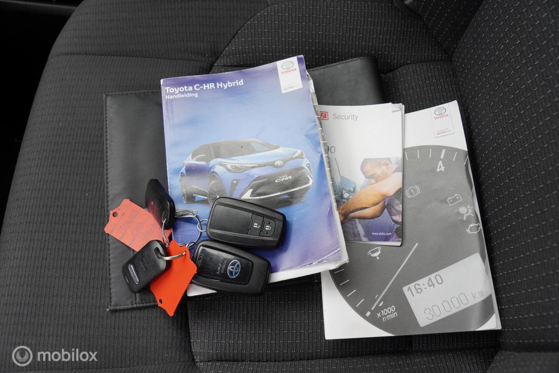 Hoofdafbeelding Toyota C-HR