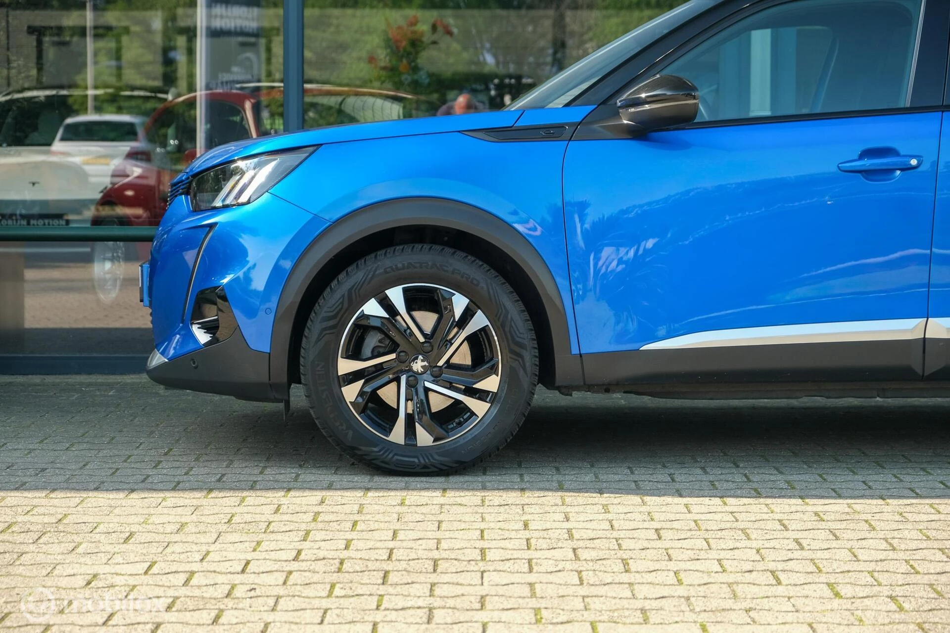 Hoofdafbeelding Peugeot e-2008