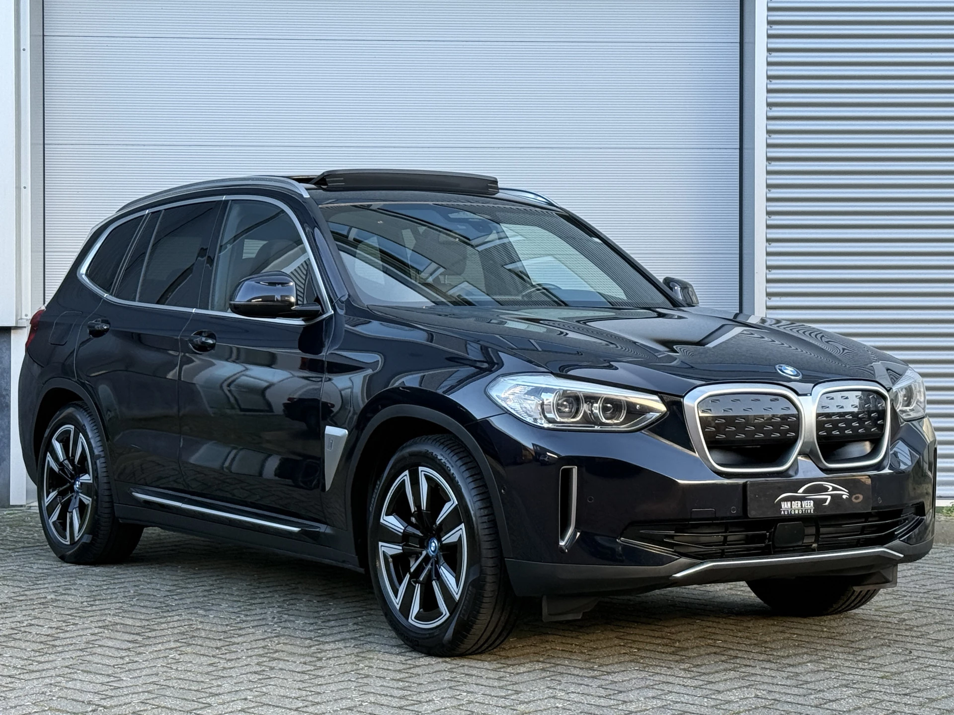 Hoofdafbeelding BMW iX3