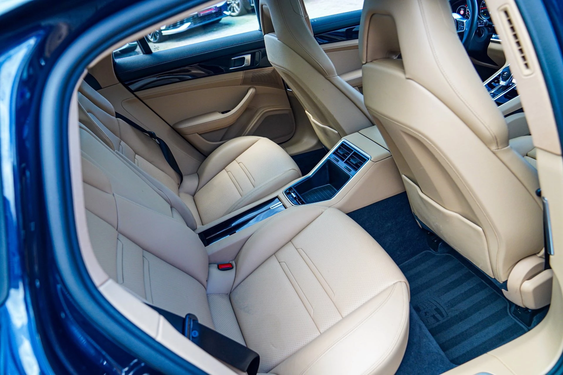 Hoofdafbeelding Porsche Panamera