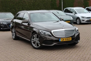 Mercedes-Benz C-Klasse Estate 350 e Lease Edition / Camera / Half Leder / Luchtvering / Burmester / 17'' / Navigatie / Stoelverwarming / Cruise Control