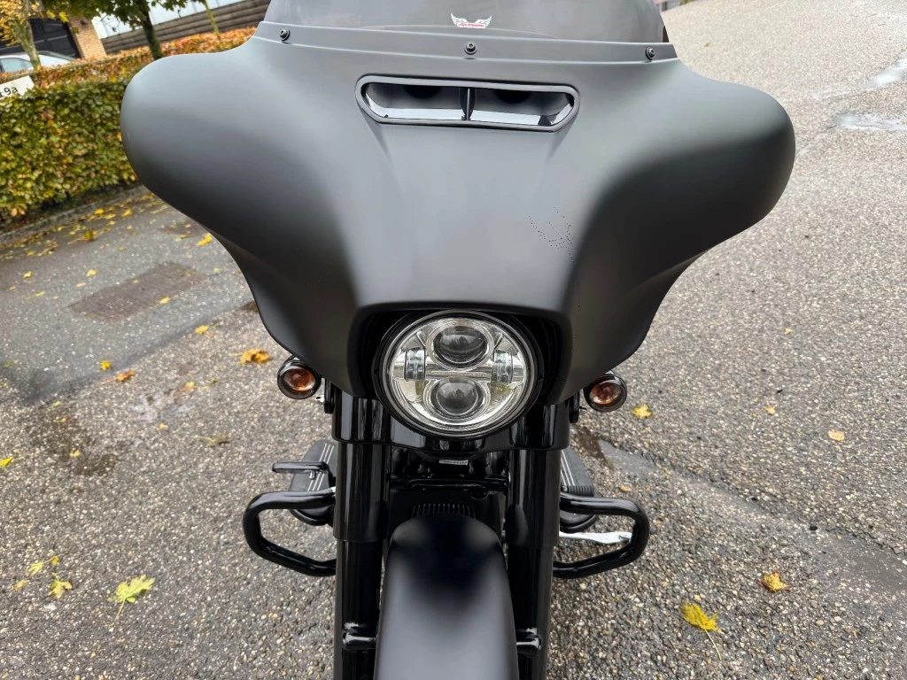 Hoofdafbeelding Harley-Davidson Street Glide