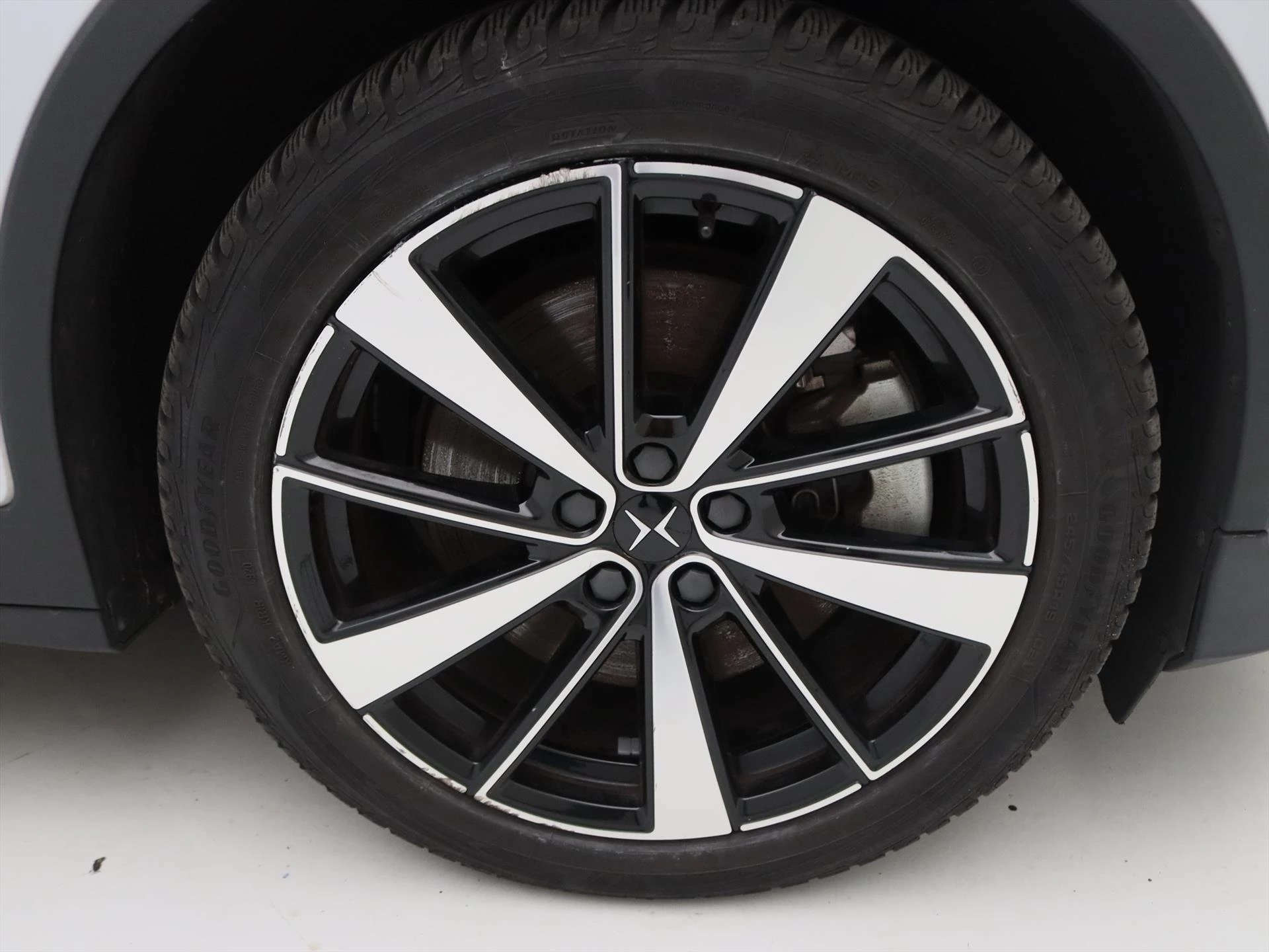 Hoofdafbeelding Polestar 2