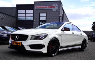 Mercedes-Benz CLA-klasse AMG 45 4MATIC Edition 1 | Panorama | Xenon/LED | Kuipstoelen | Stoelverwarming | Memory stoelen | Carbon