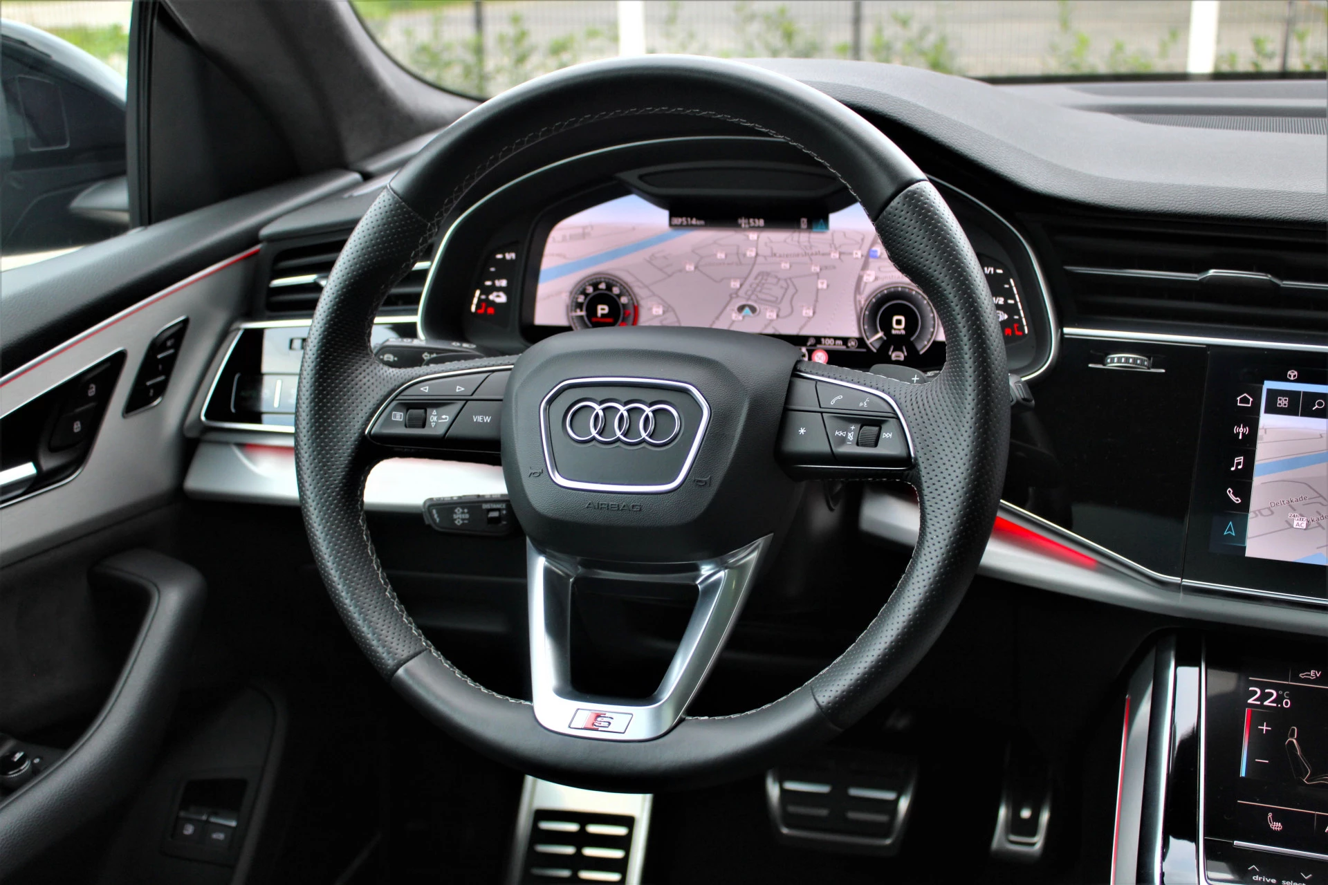 Hoofdafbeelding Audi Q8