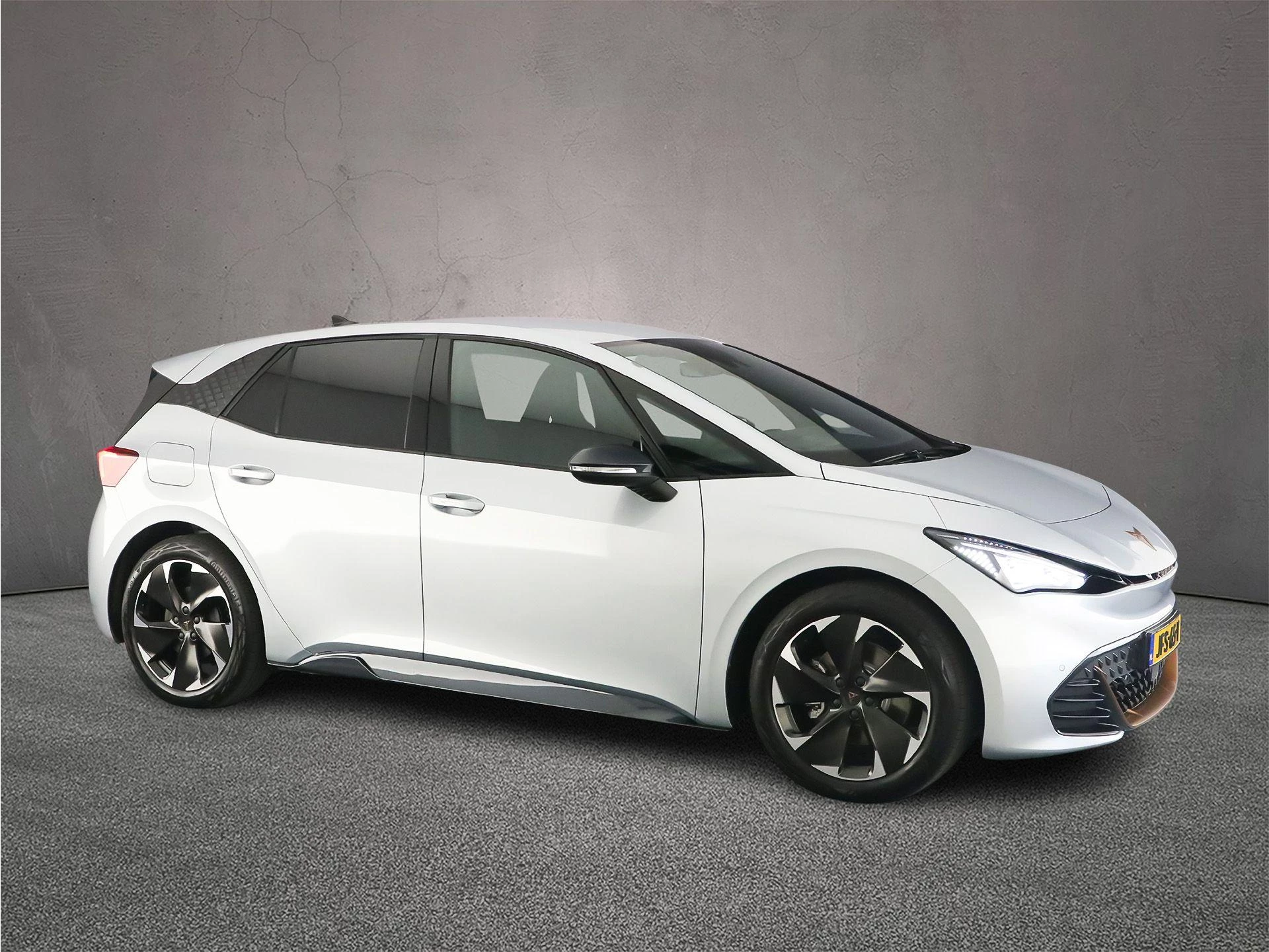 Hoofdafbeelding CUPRA Born