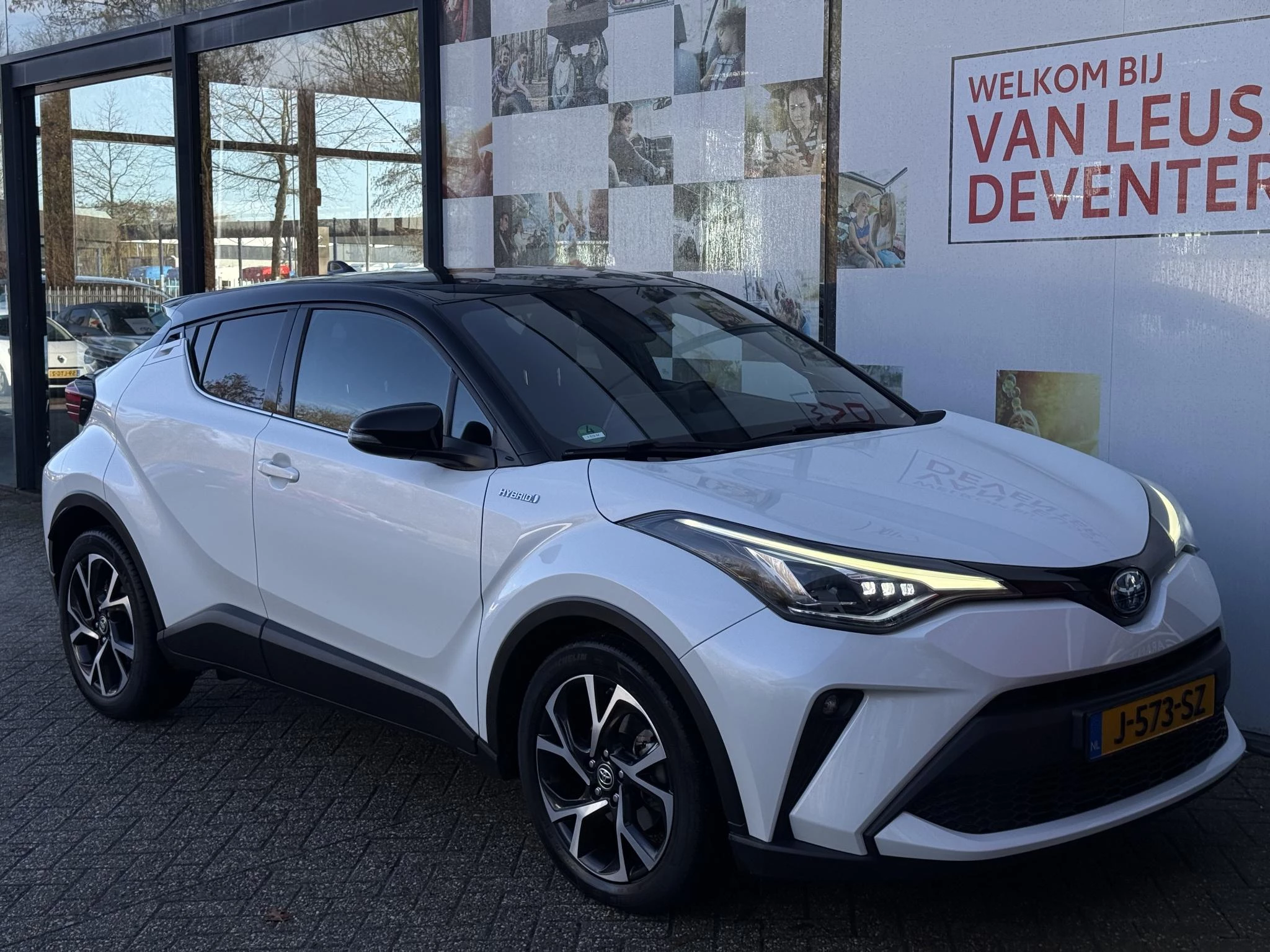 Hoofdafbeelding Toyota C-HR