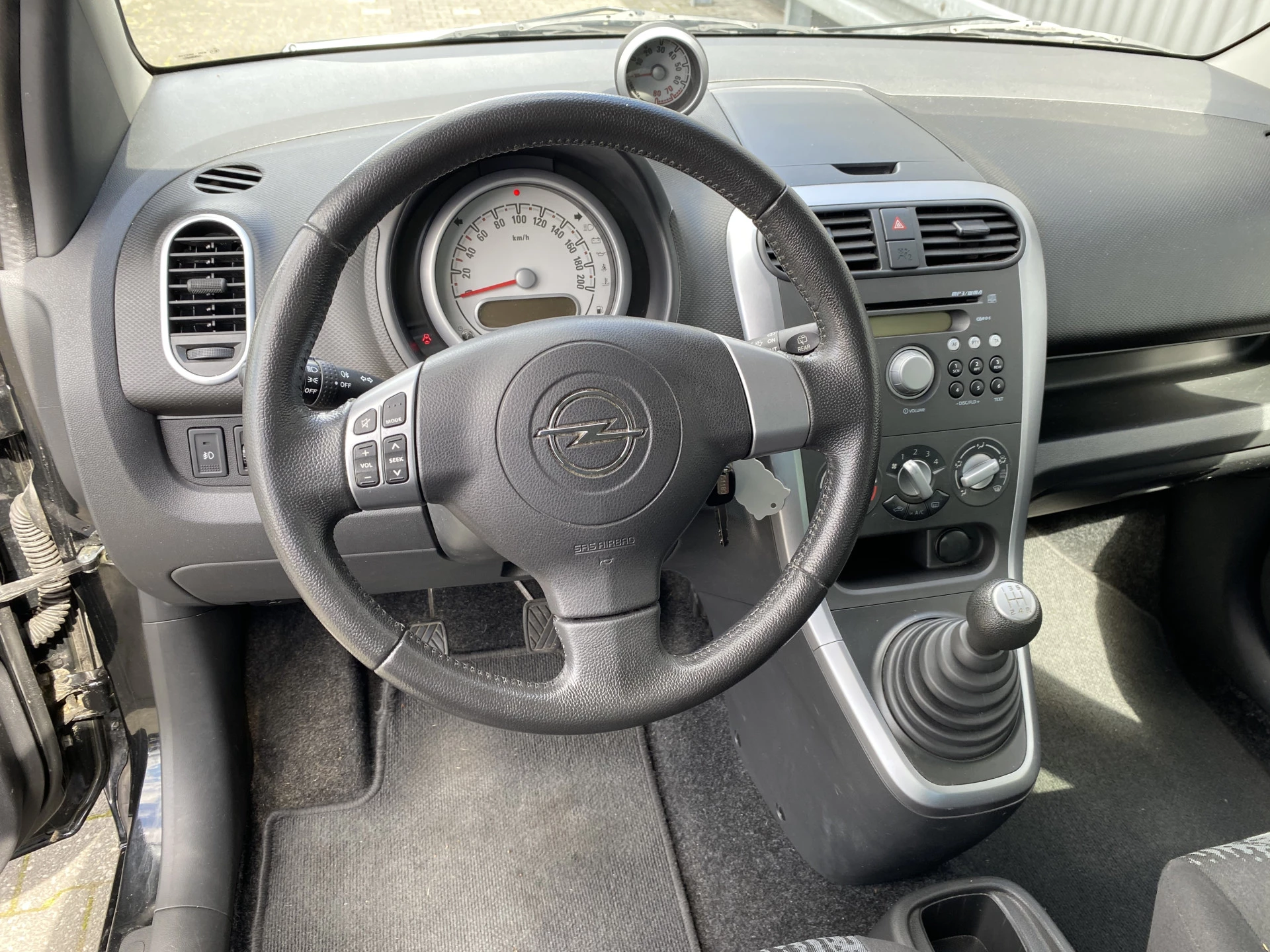 Hoofdafbeelding Opel Agila