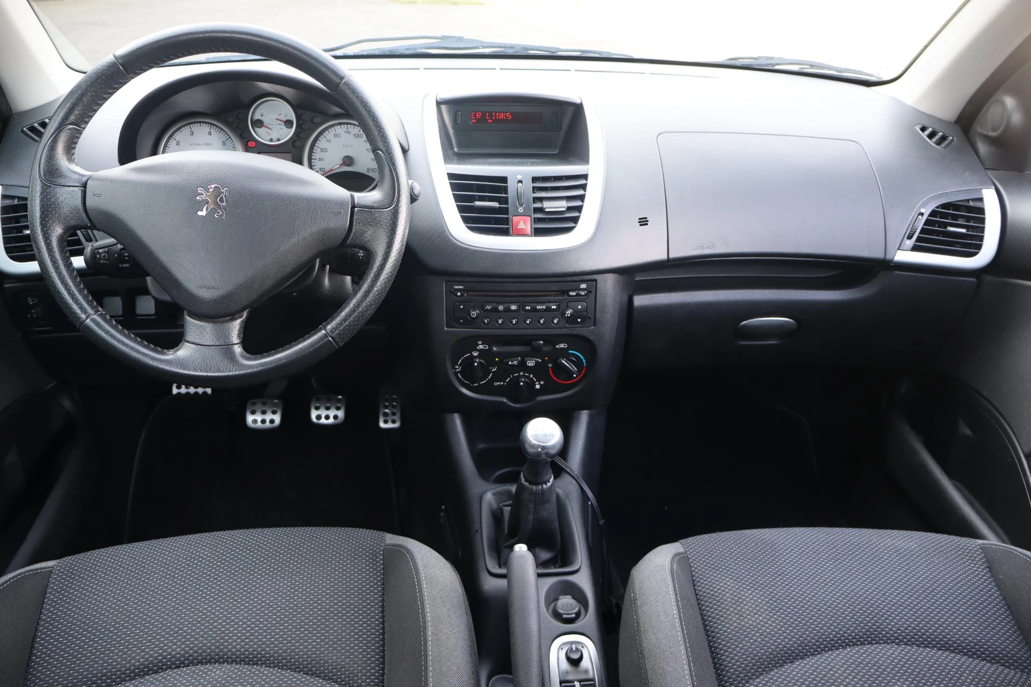 Hoofdafbeelding Peugeot 206