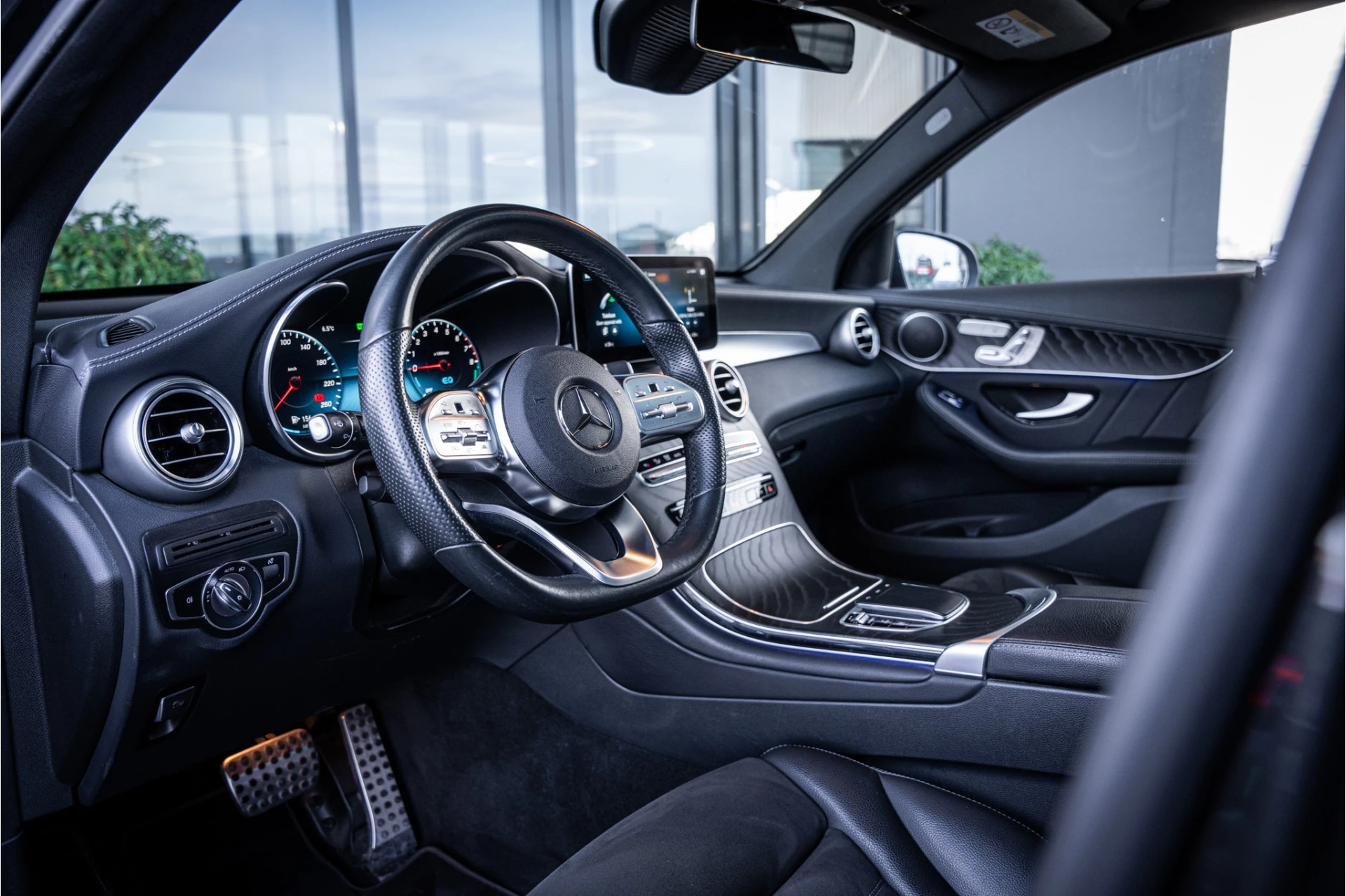 Hoofdafbeelding Mercedes-Benz GLC