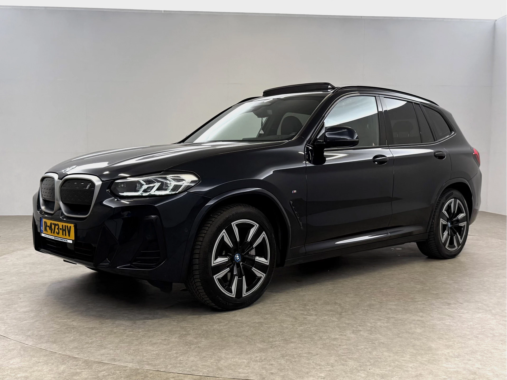 Hoofdafbeelding BMW iX3