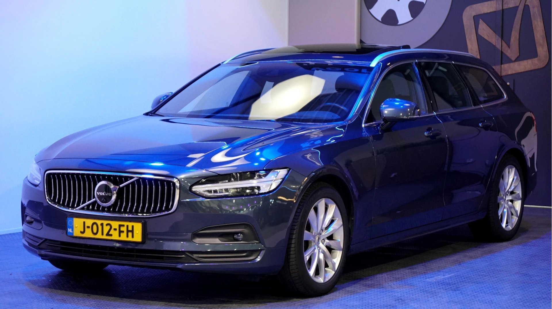 Hoofdafbeelding Volvo V90