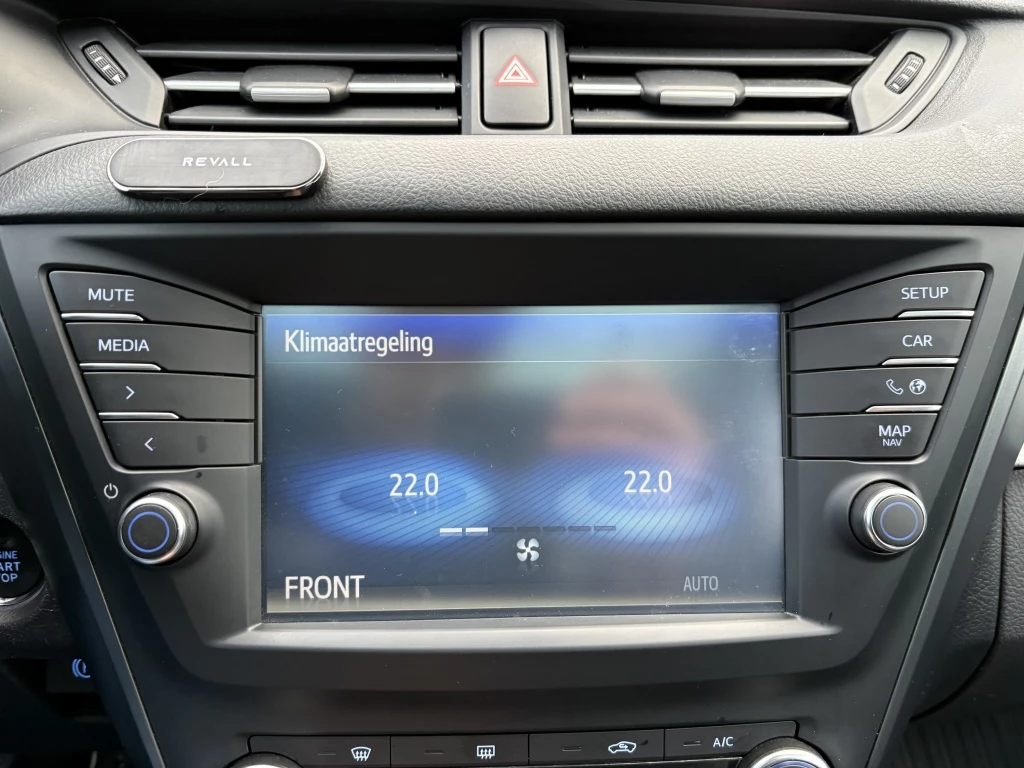 Hoofdafbeelding Toyota Avensis