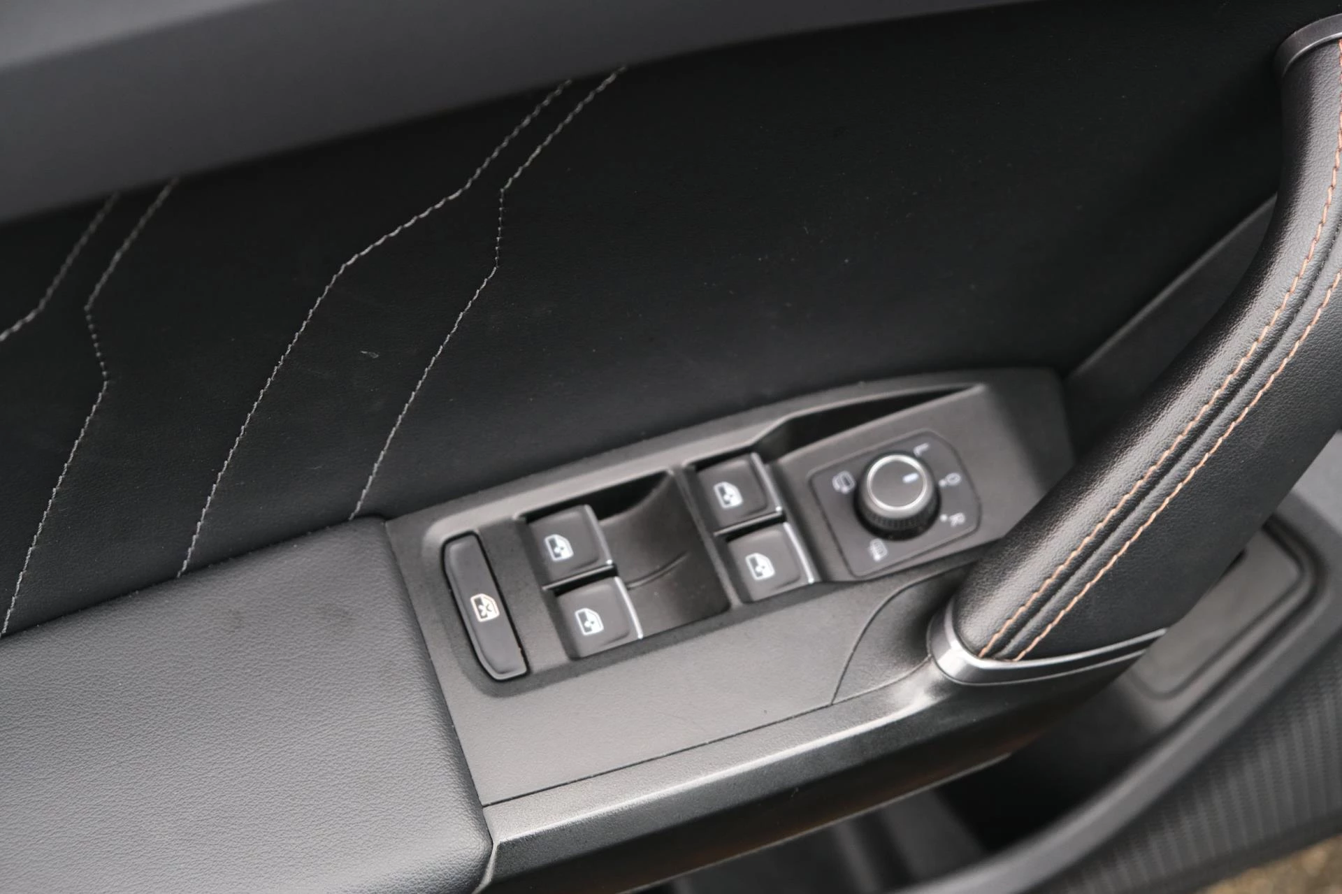 Hoofdafbeelding CUPRA Leon