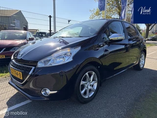 Peugeot 208 1.2 PureTech Blue Lease Executive | 5 Deurs | Automatische Airco | LM Velgen | NAV |