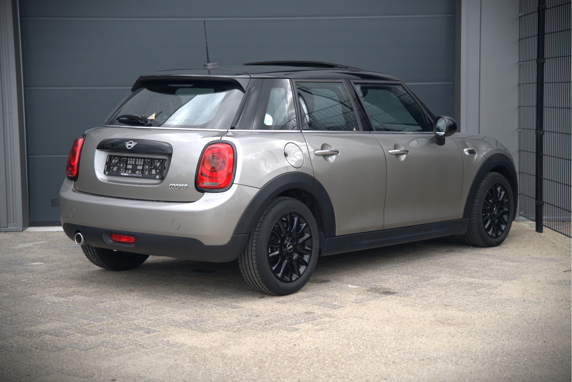 Hoofdafbeelding MINI Cooper