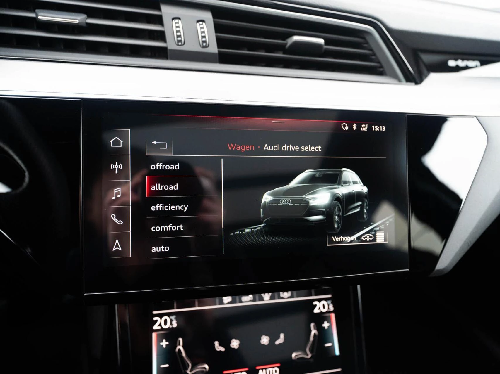 Hoofdafbeelding Audi e-tron