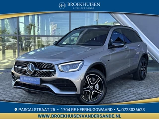 Mercedes-Benz GLC-klasse 300e 4MATIC AMG Night Pakket 320pk Panoramadak / 360 Camera / Stoelverwarming