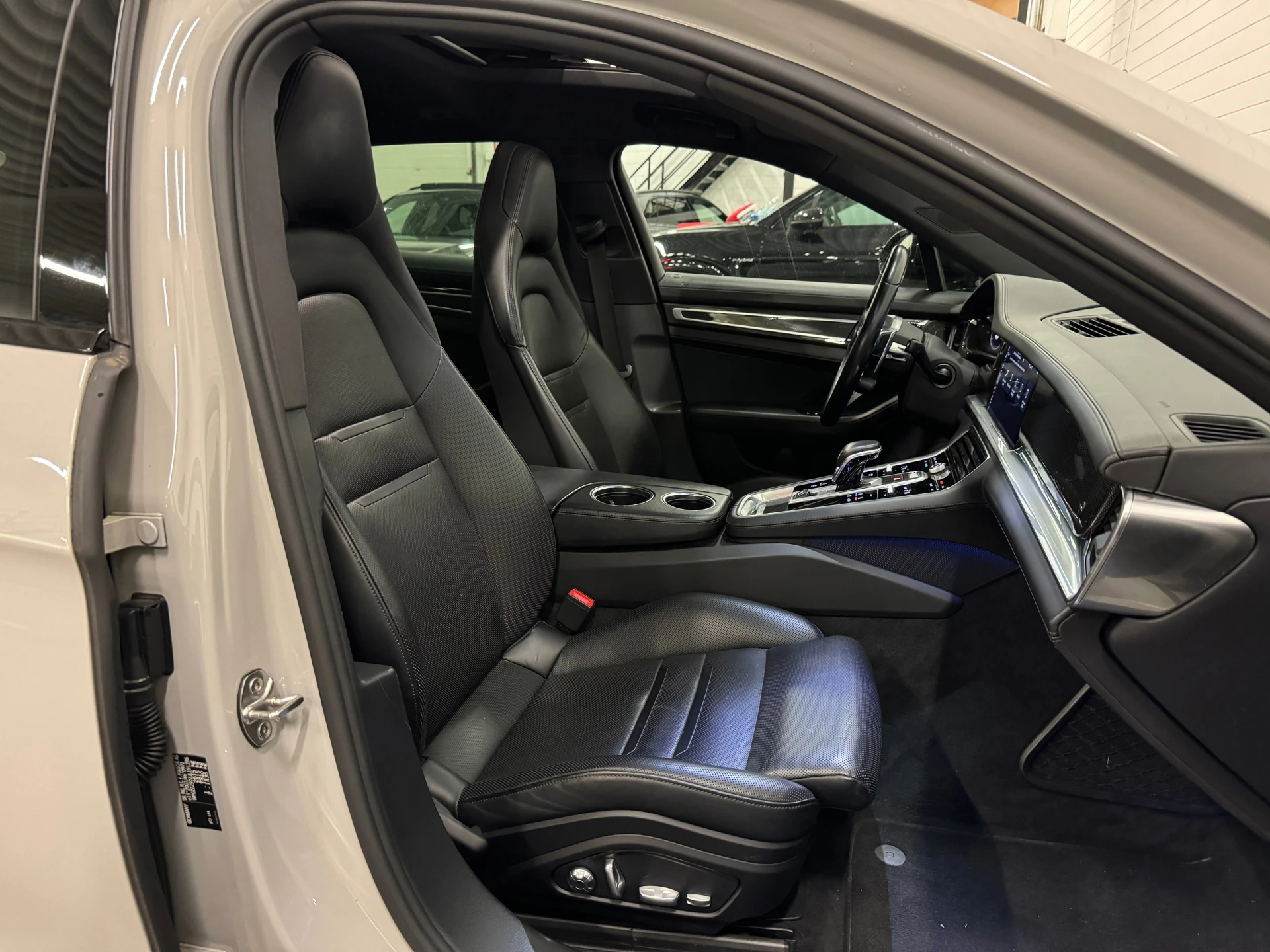 Hoofdafbeelding Porsche Panamera