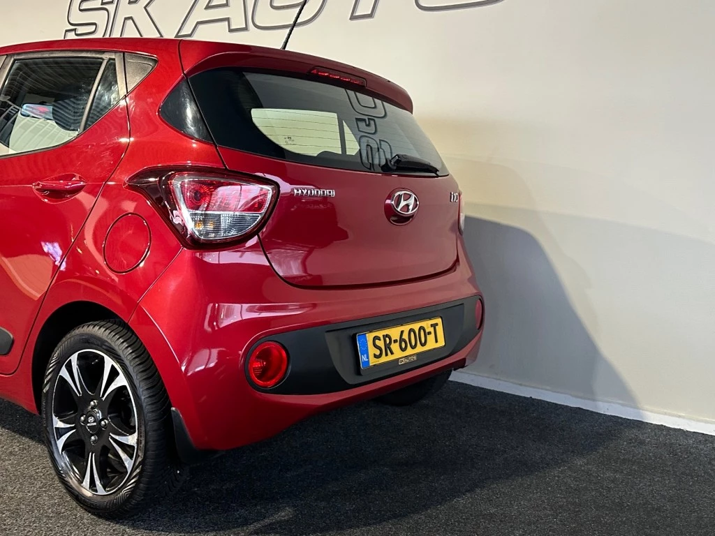 Hoofdafbeelding Hyundai i10
