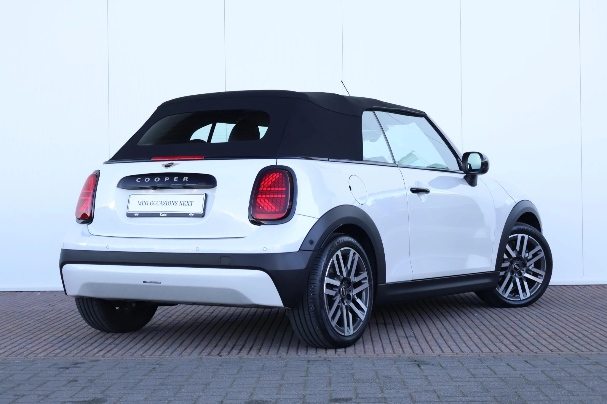 Hoofdafbeelding MINI Cooper Cabrio