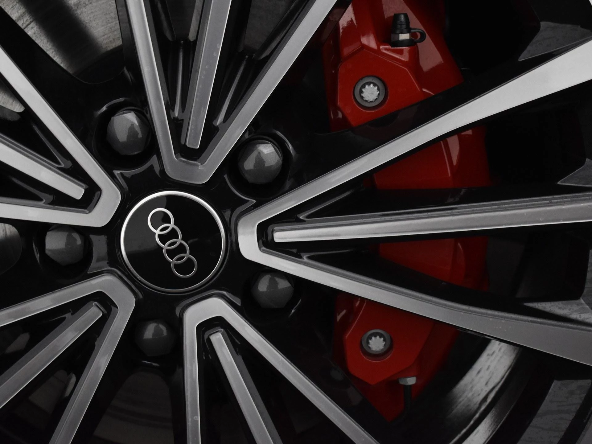 Hoofdafbeelding Audi A6 Avant e-tron