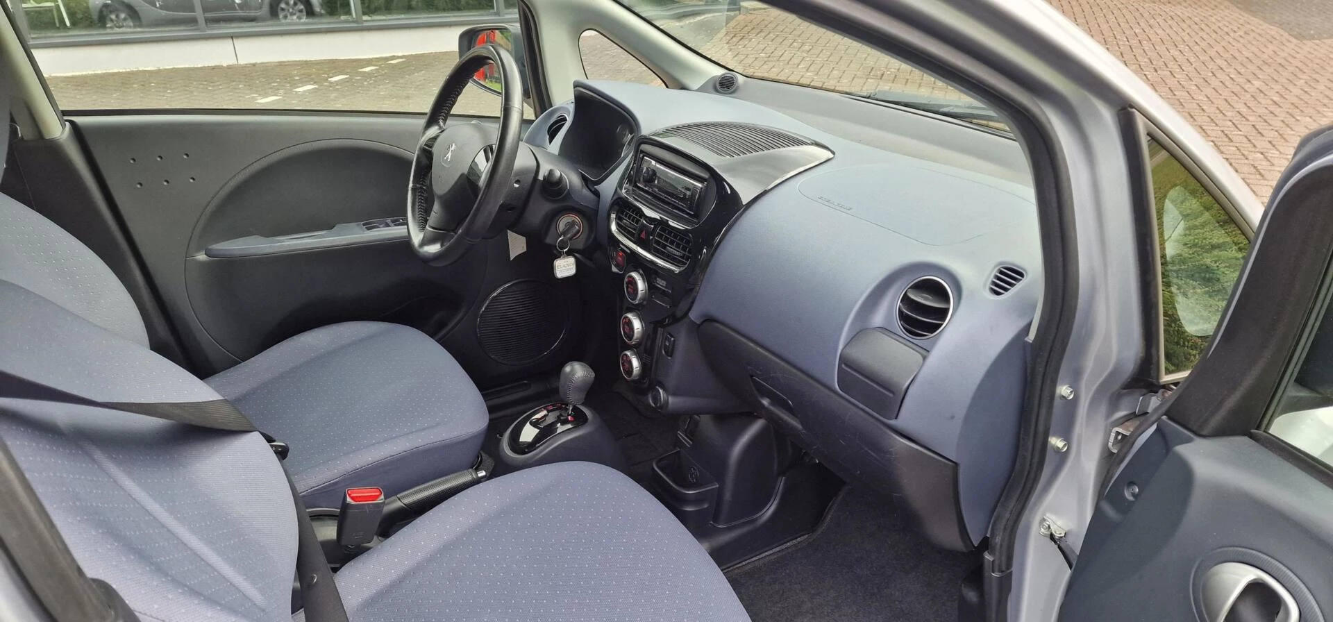 Hoofdafbeelding Peugeot iOn