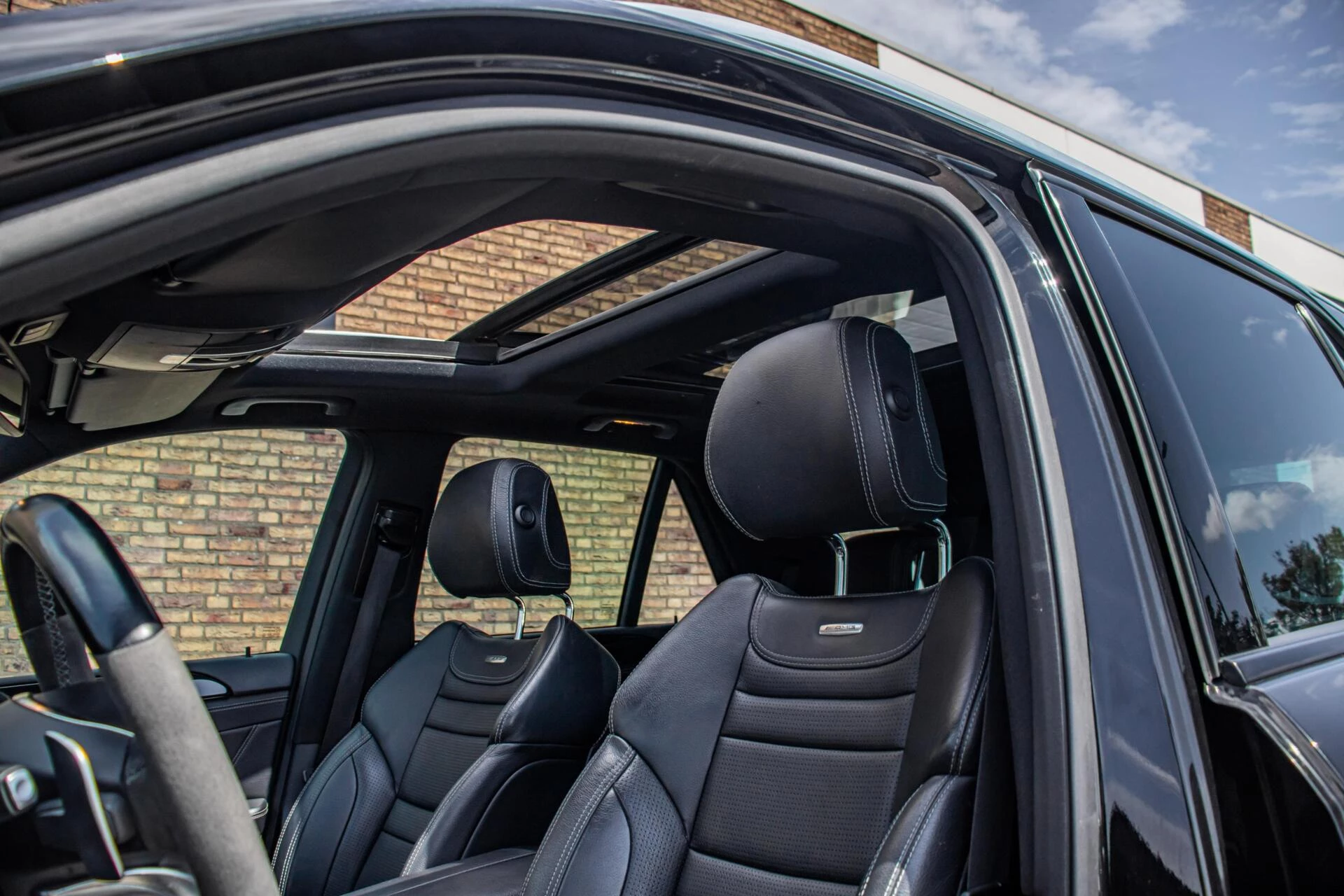 Hoofdafbeelding Mercedes-Benz M-Klasse