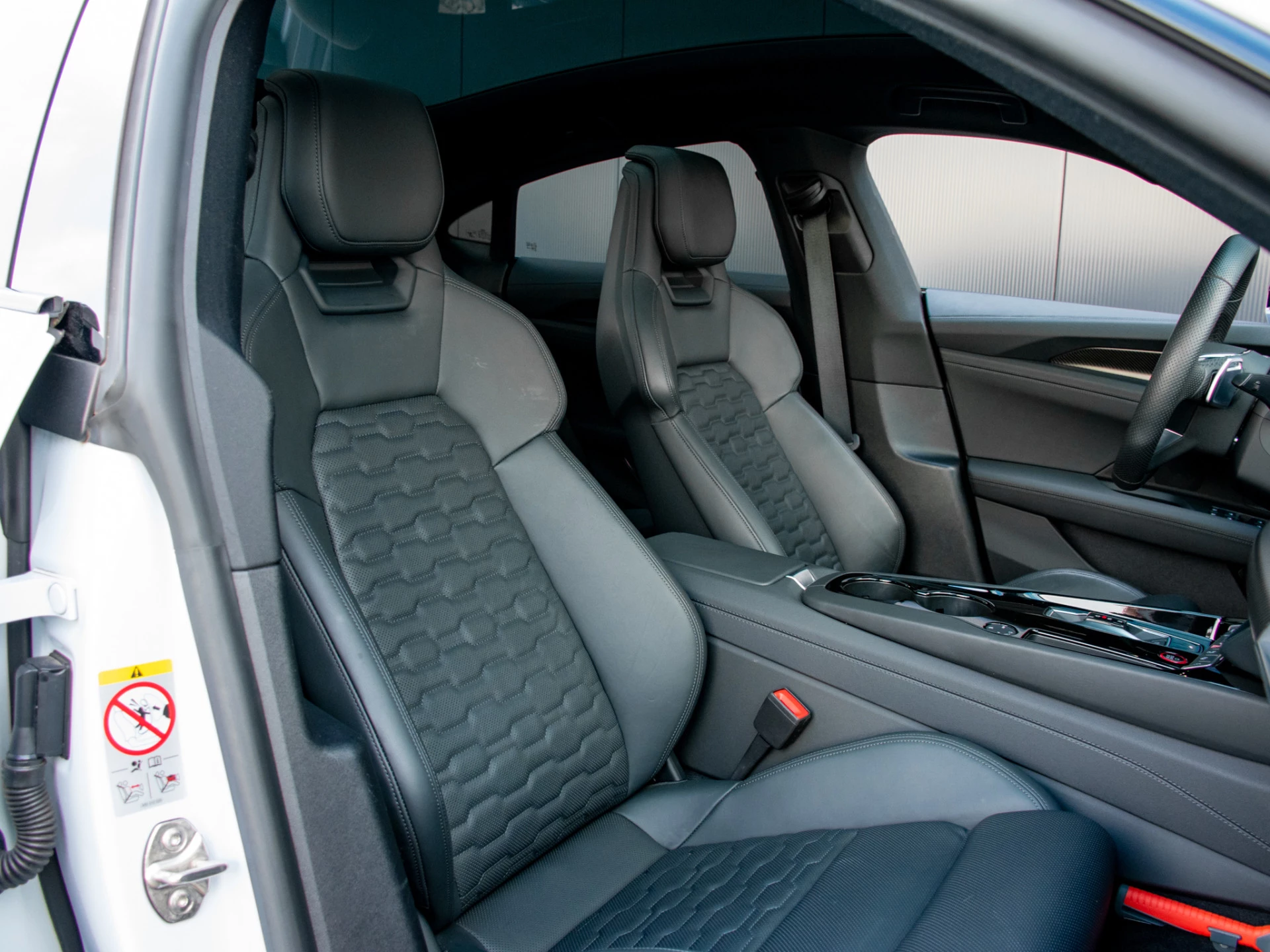 Hoofdafbeelding Audi e-tron GT