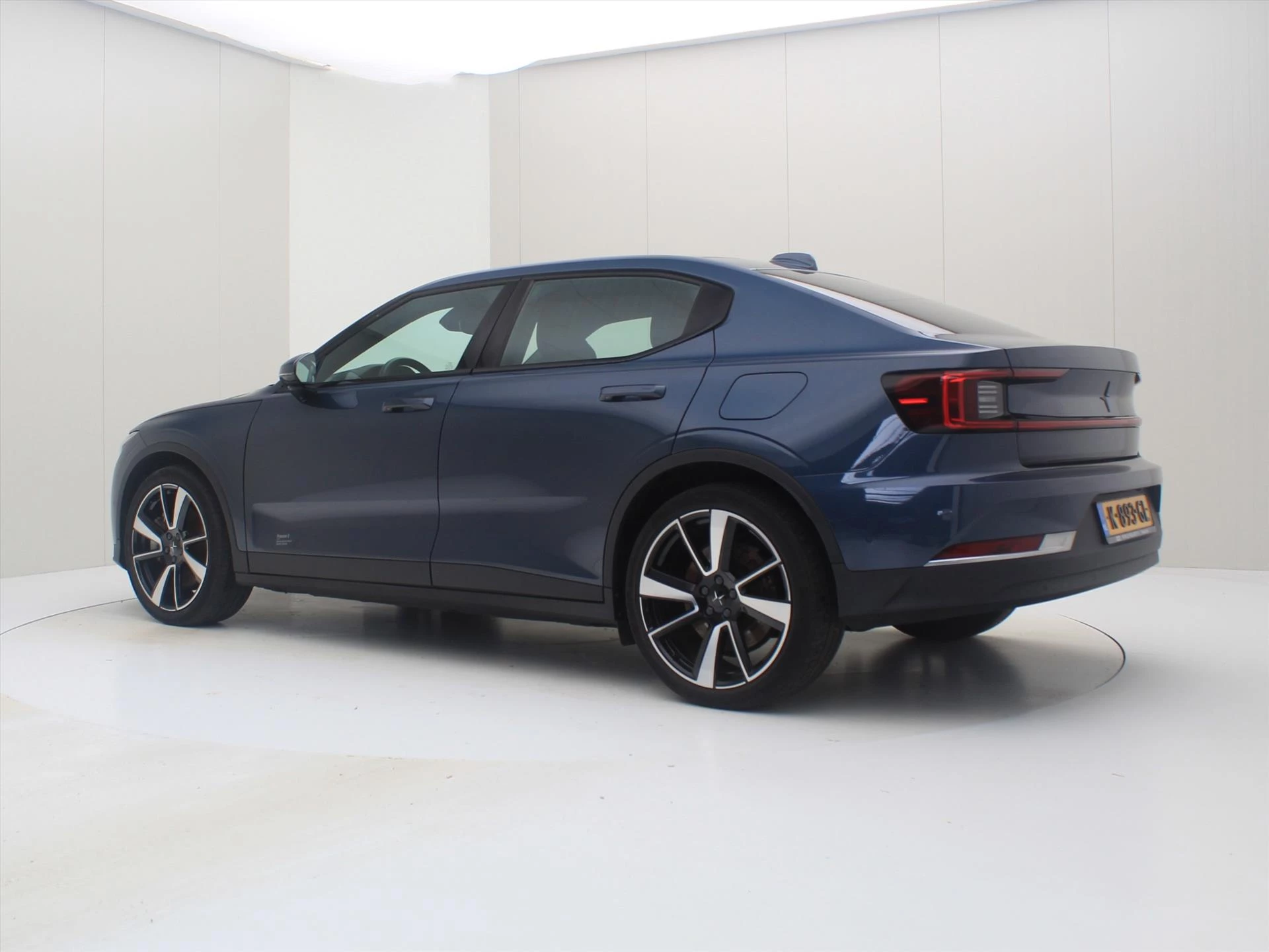 Hoofdafbeelding Polestar 2