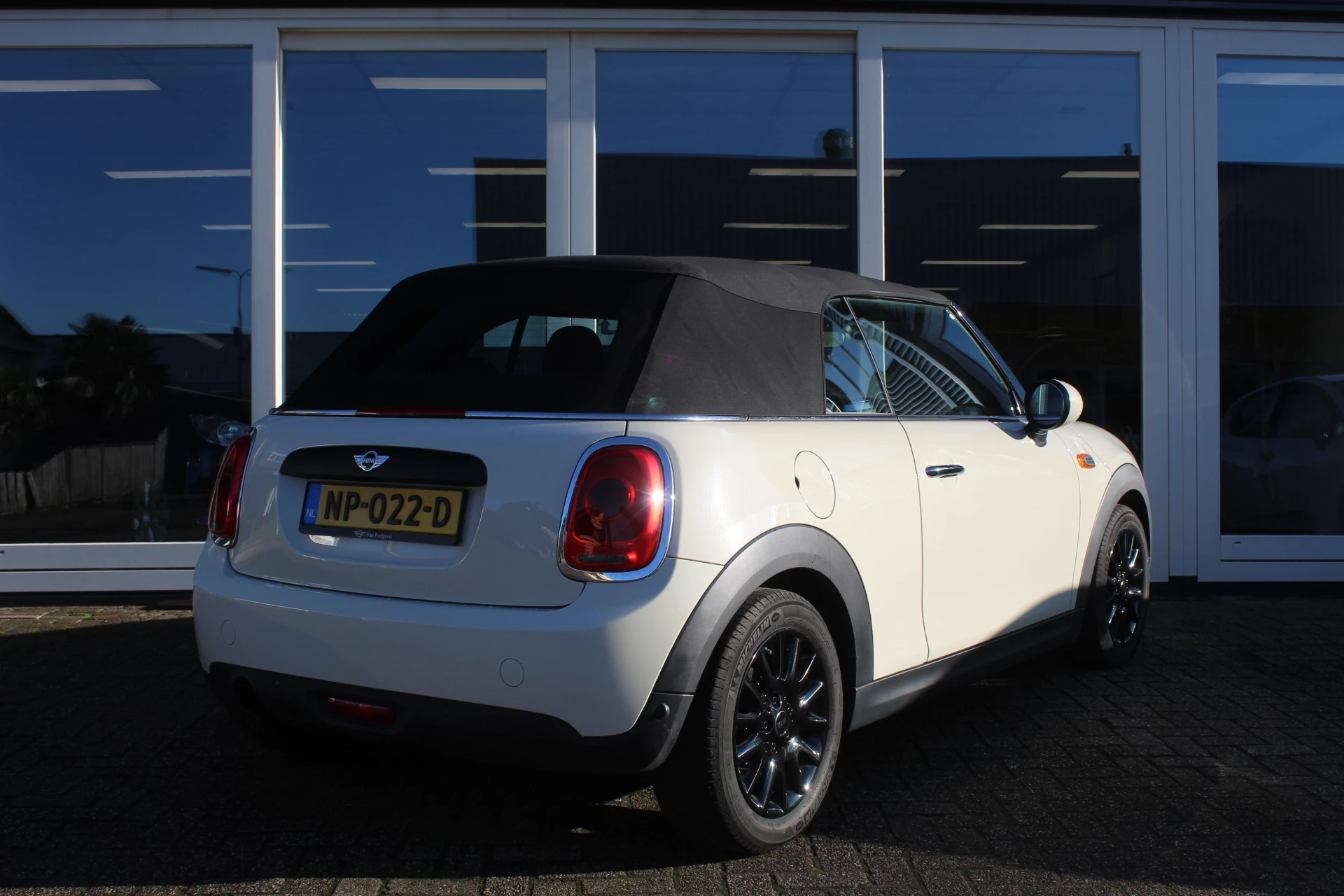 Hoofdafbeelding MINI One Cabrio