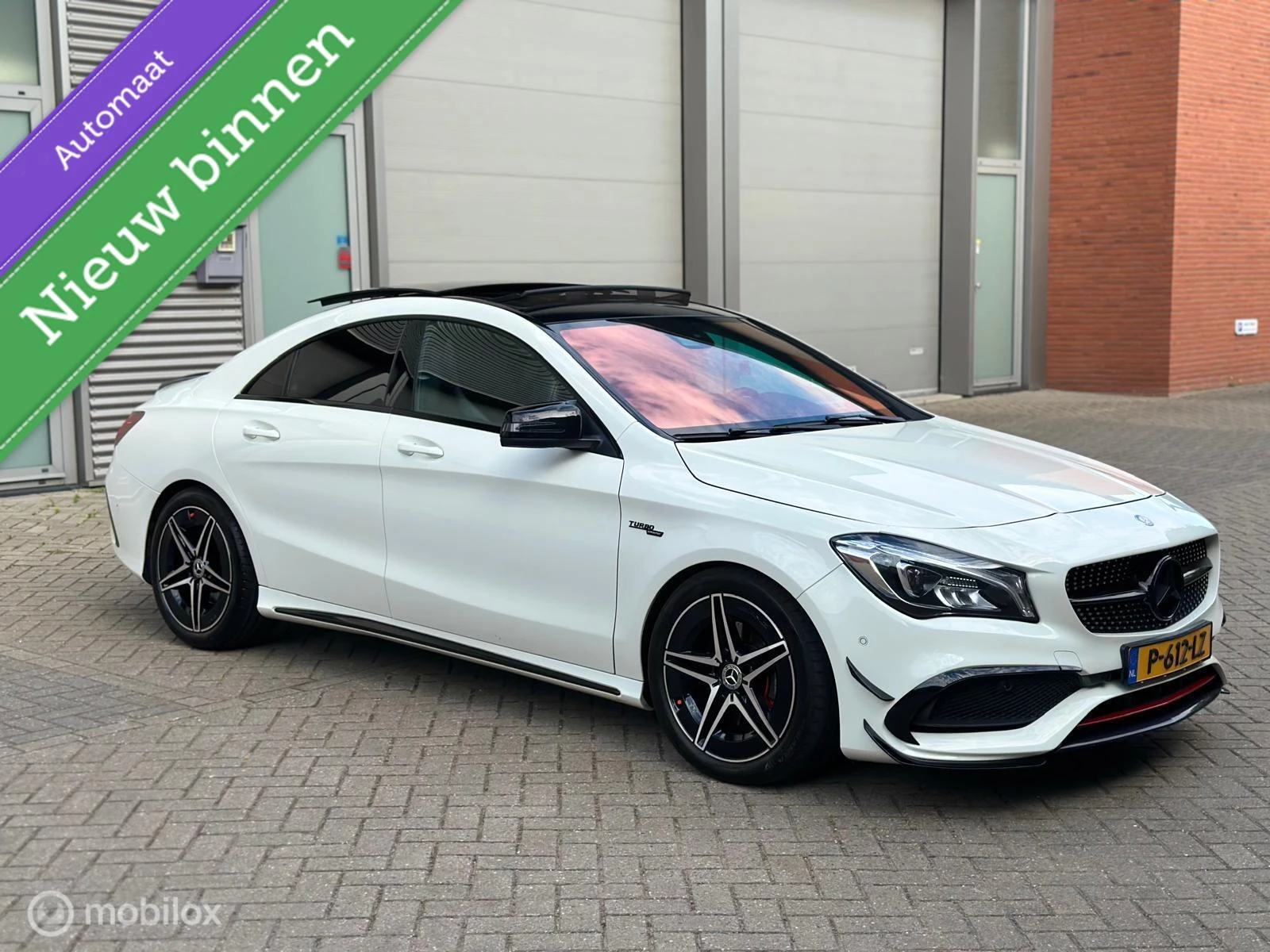 Hoofdafbeelding Mercedes-Benz CLA