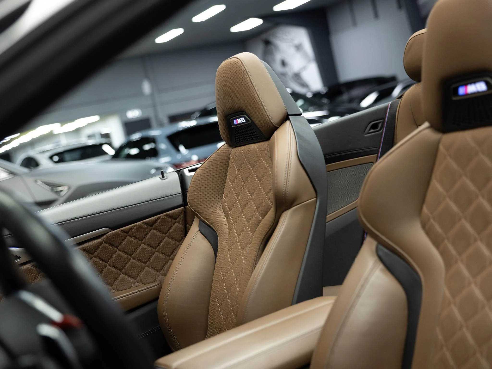 Hoofdafbeelding BMW M8