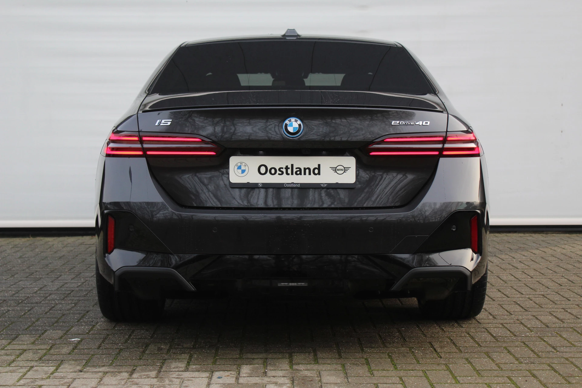 Hoofdafbeelding BMW i5