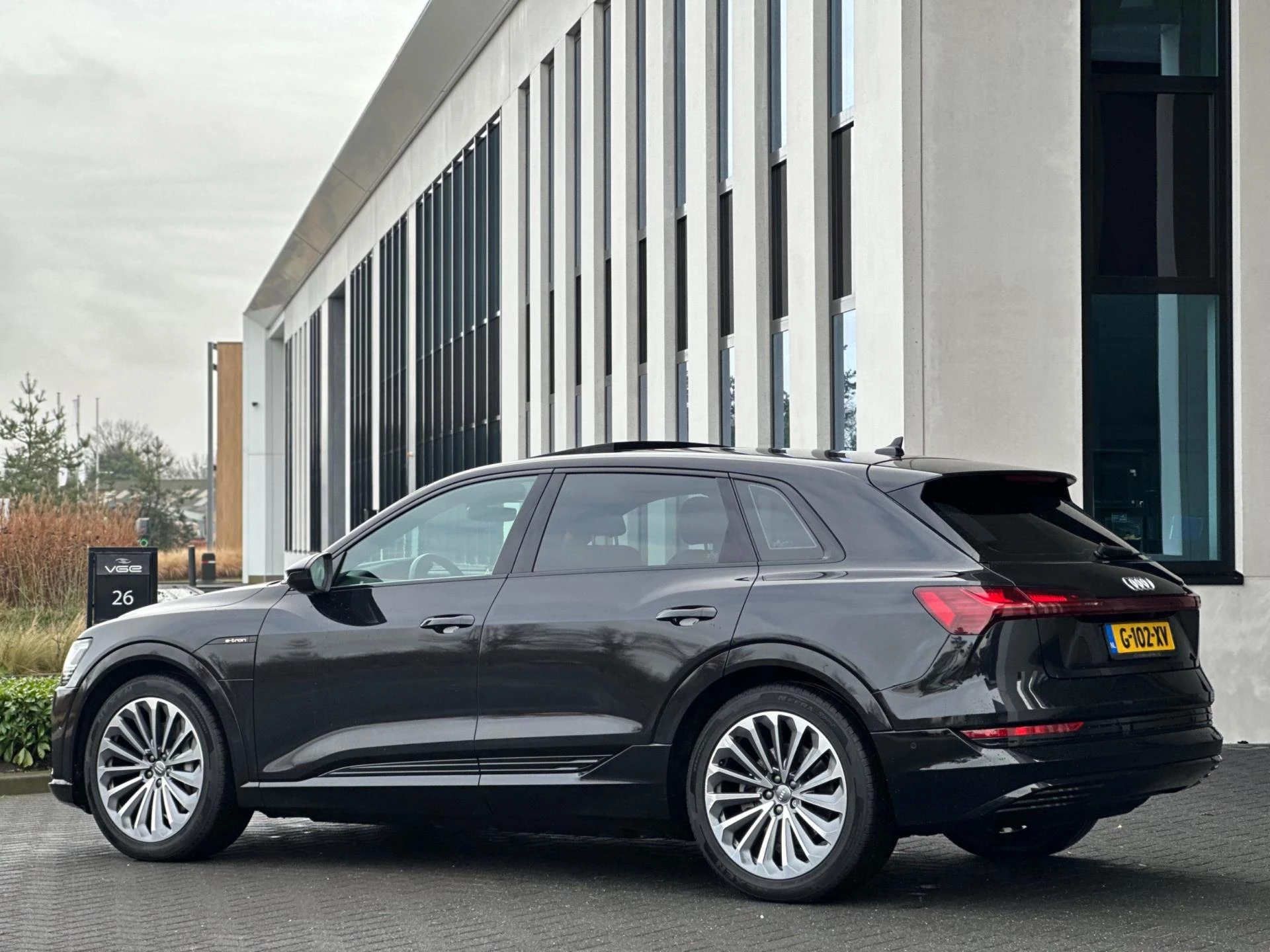 Hoofdafbeelding Audi e-tron