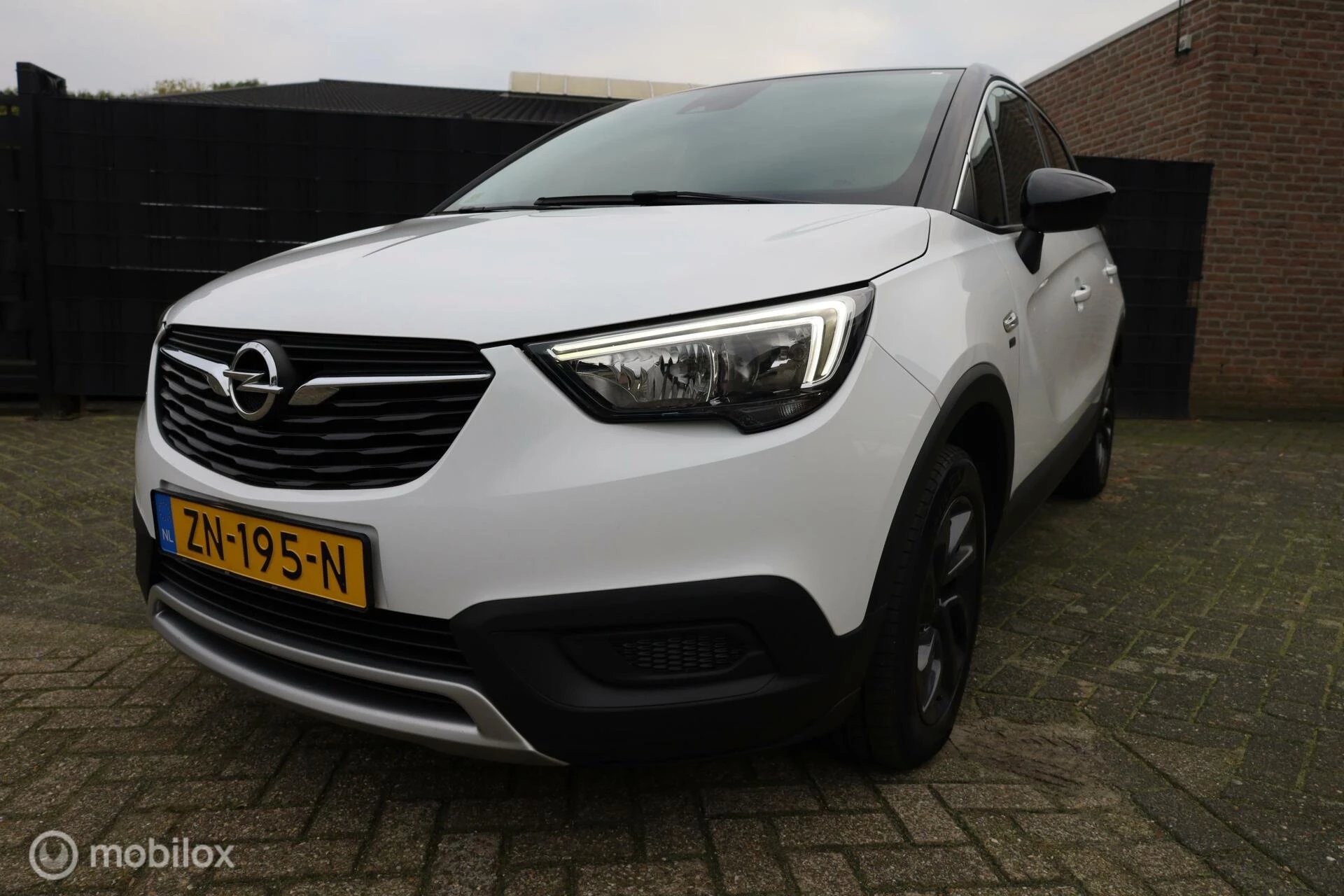 Hoofdafbeelding Opel Crossland X