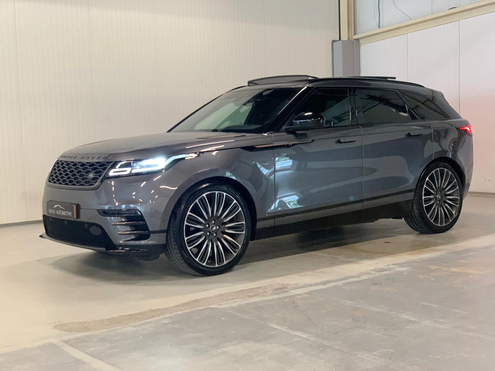 Hoofdafbeelding Land Rover Range Rover Velar