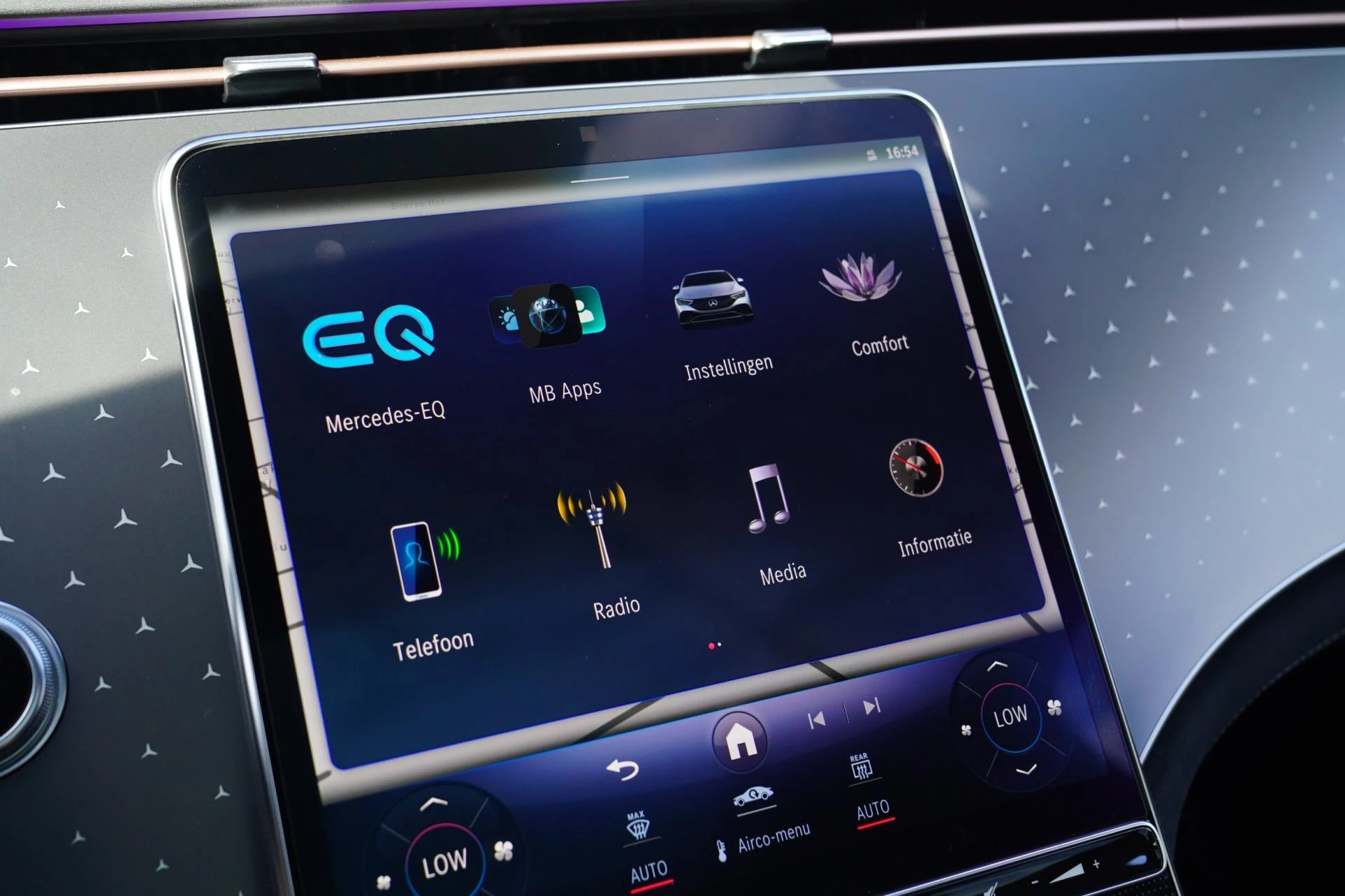 Hoofdafbeelding Mercedes-Benz EQE