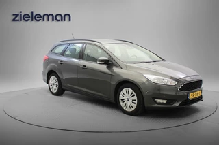 Ford Focus Wagon 1.0 Edition - Carplay, Navi, Cruise, Stoelverw. PDC