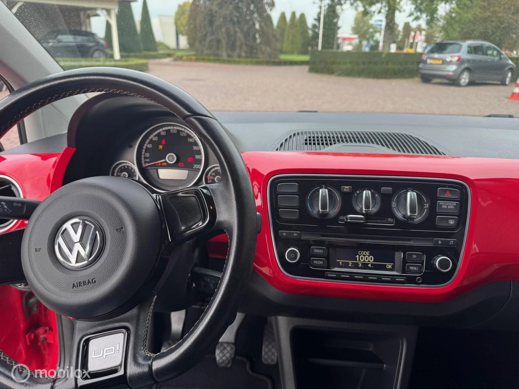 Hoofdafbeelding Volkswagen up!
