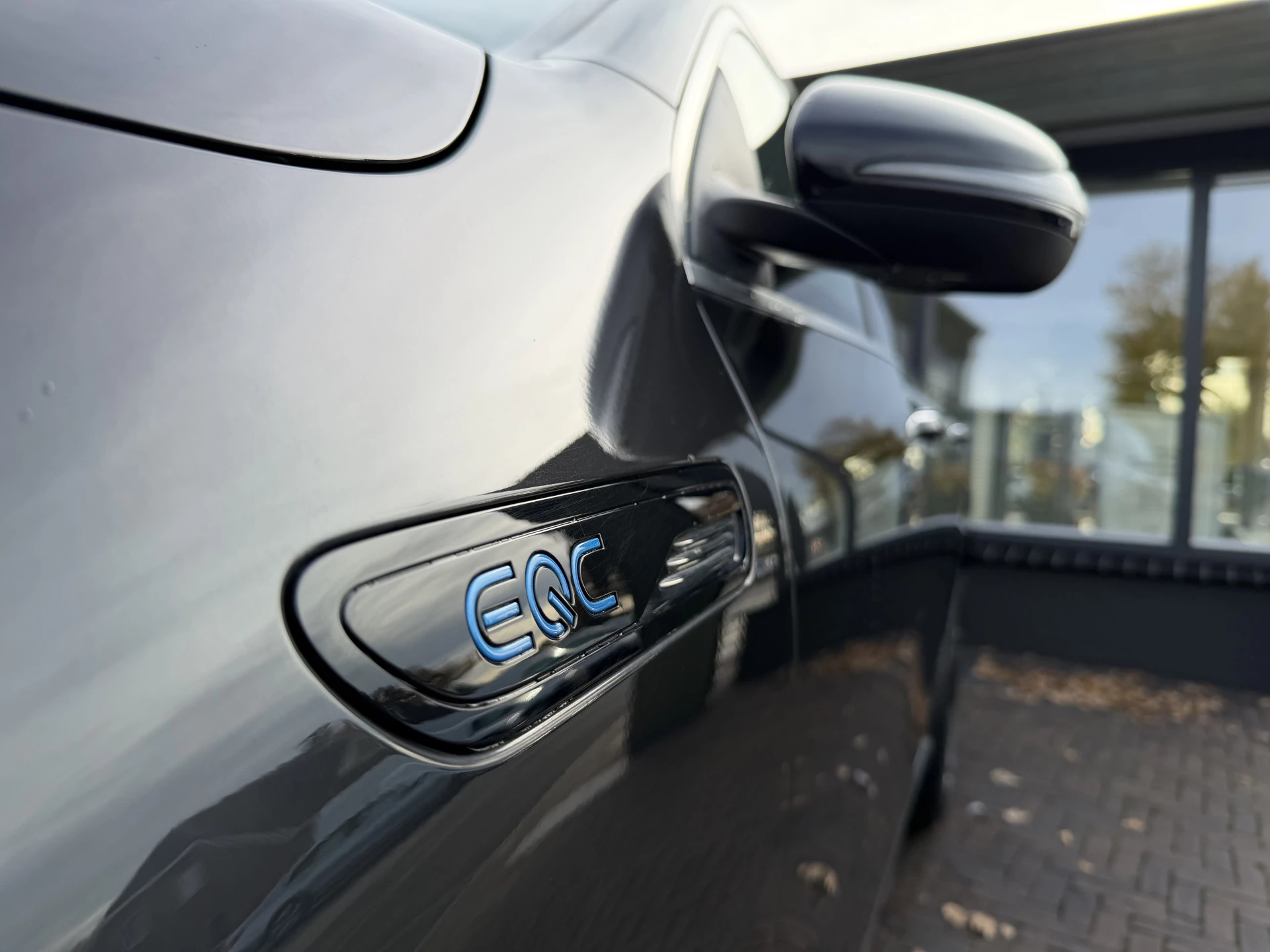 Hoofdafbeelding Mercedes-Benz EQC