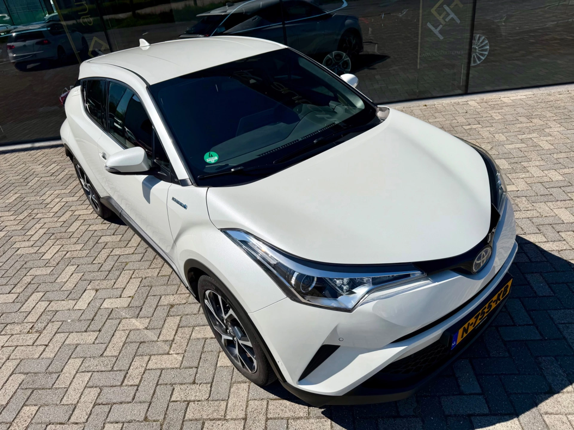 Hoofdafbeelding Toyota C-HR