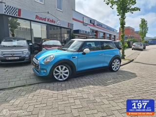 Hoofdafbeelding MINI Cooper MINI COOPER 1.5 COOPER CHILI SERIOUS BUSINESS / Panoramadak / Airco /