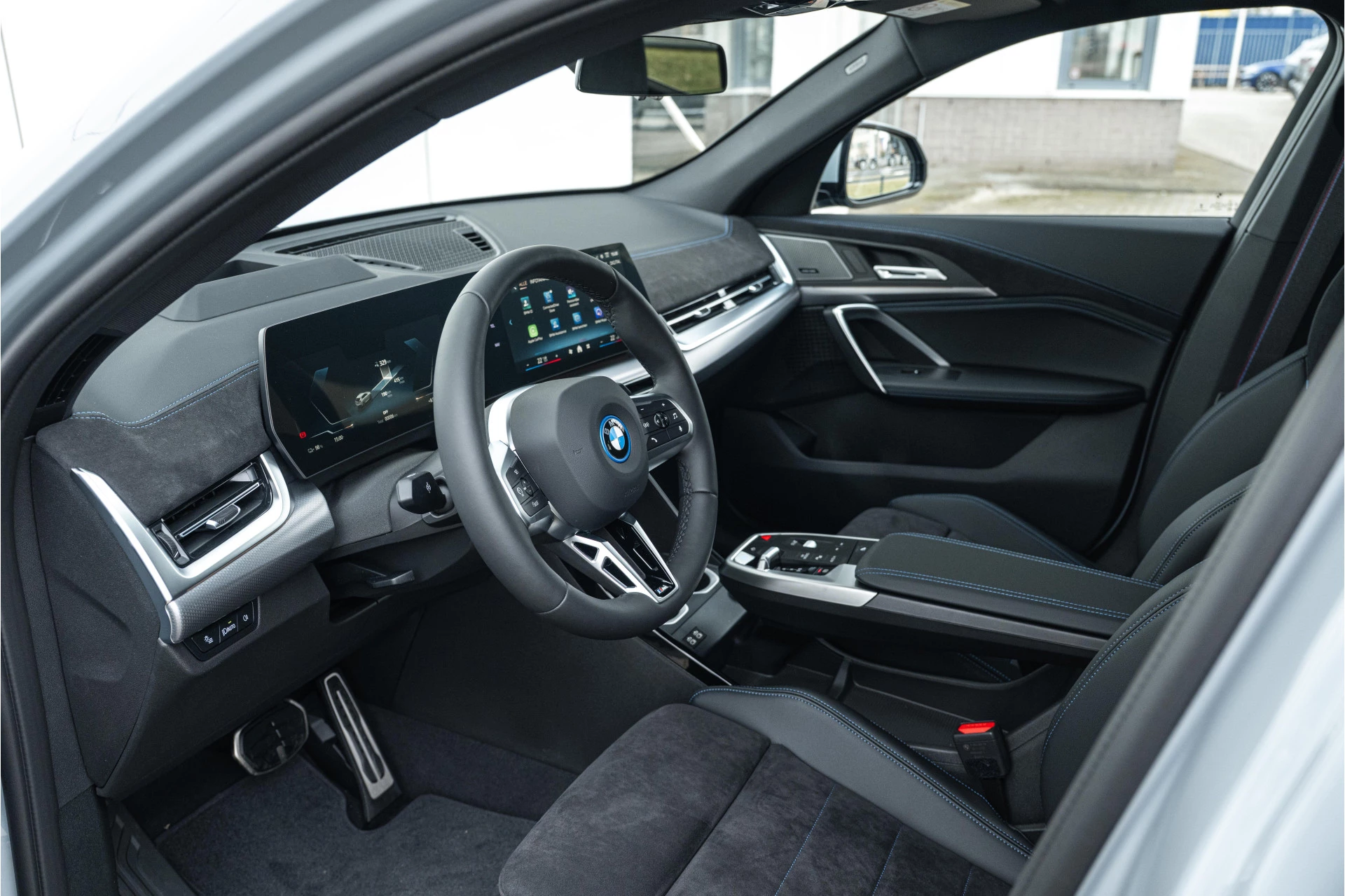 Hoofdafbeelding BMW iX2