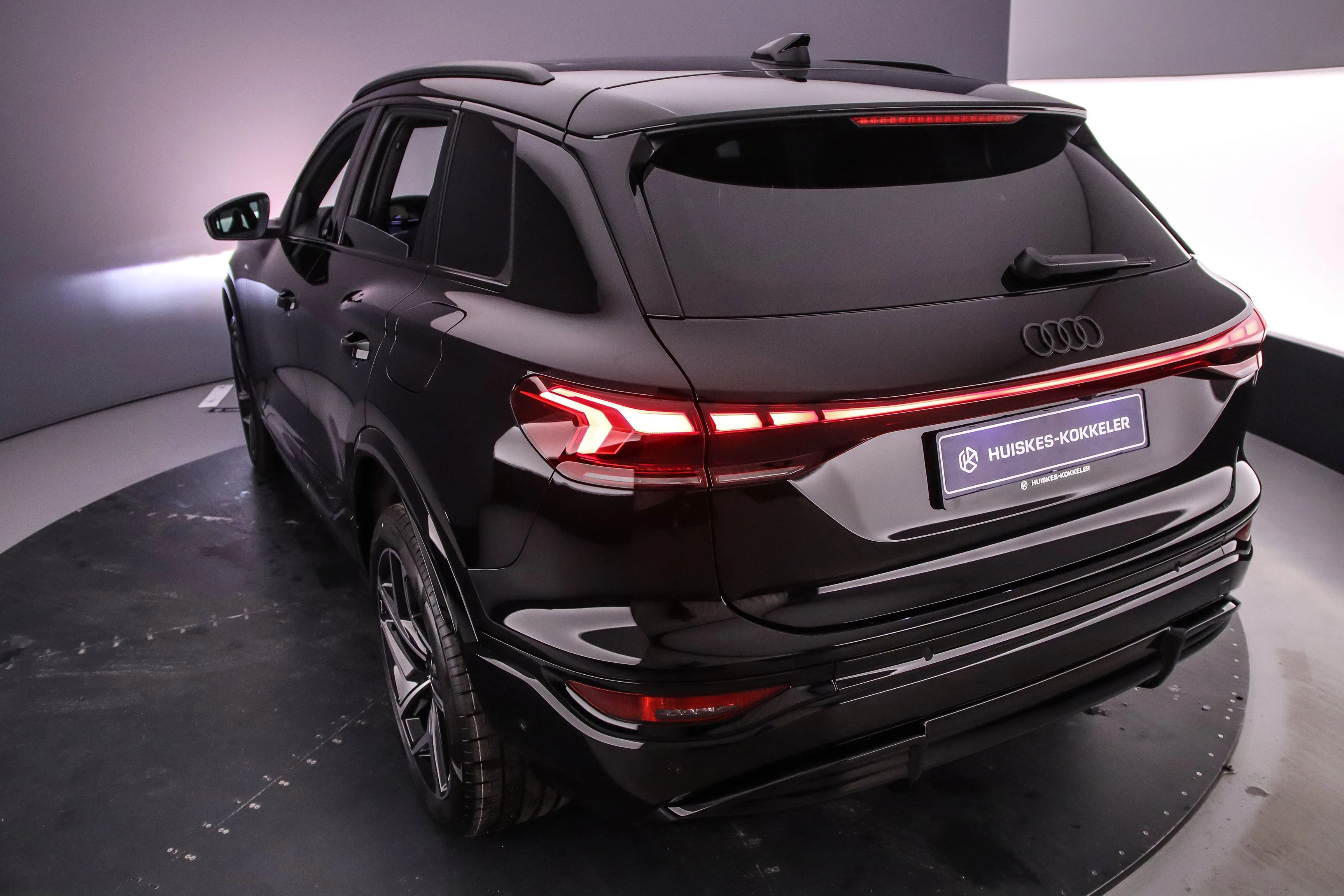 Hoofdafbeelding Audi Q6 e-tron