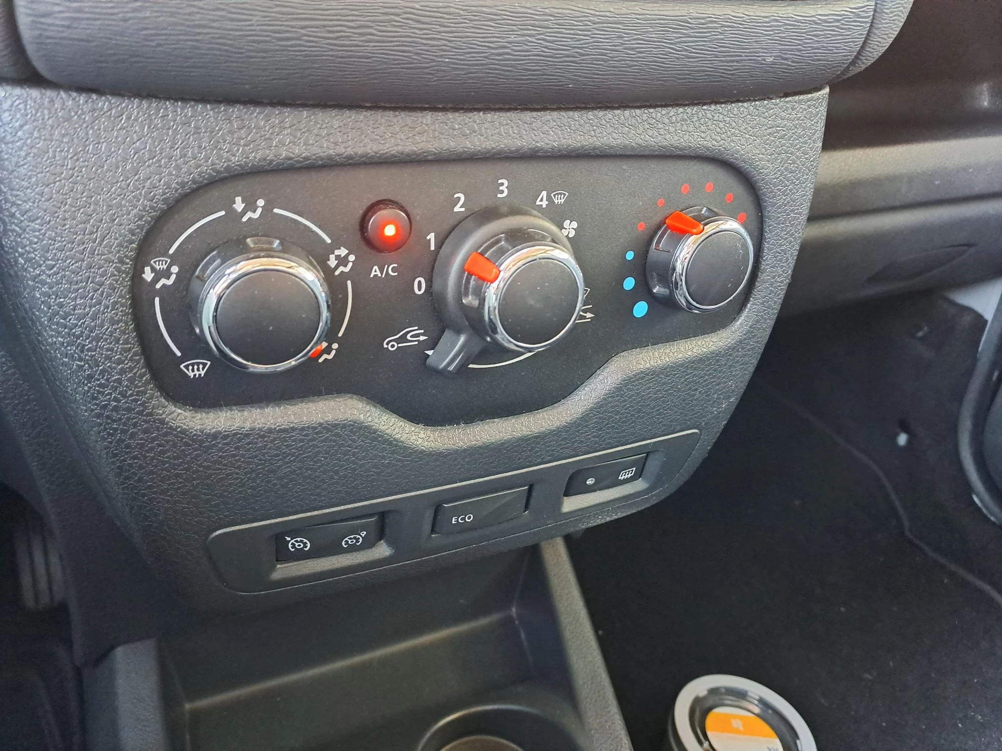 Hoofdafbeelding Dacia Dokker